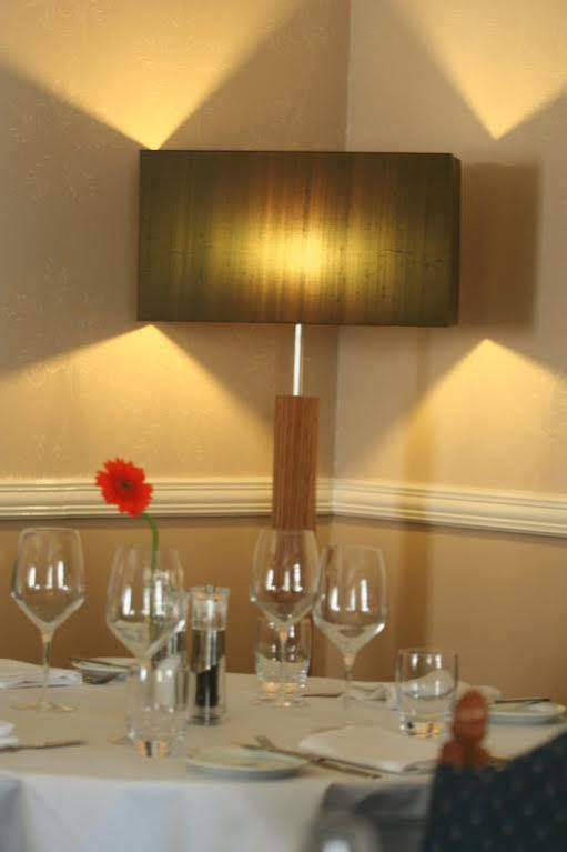 אסק Three Salmons Hotel מראה חיצוני תמונה